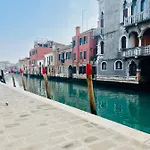 Ca' Tintoretto بيت للعطل