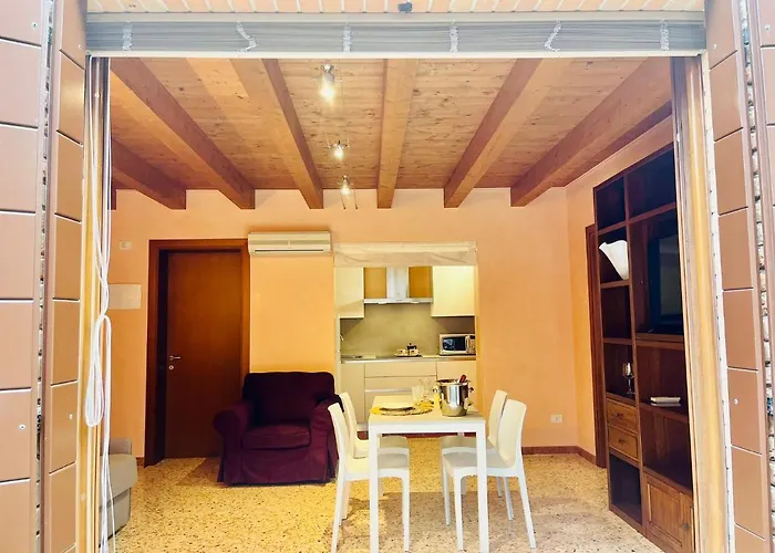 Ca' Tintoretto Holiday home *