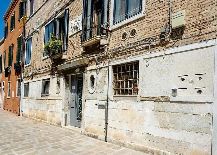 Ca' Tintoretto Venice