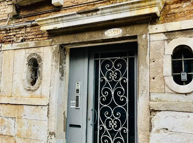 Ca' Tintoretto Holiday home