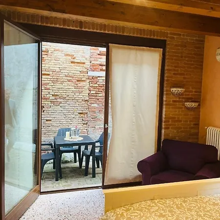 Ca' Tintoretto בית נופש *